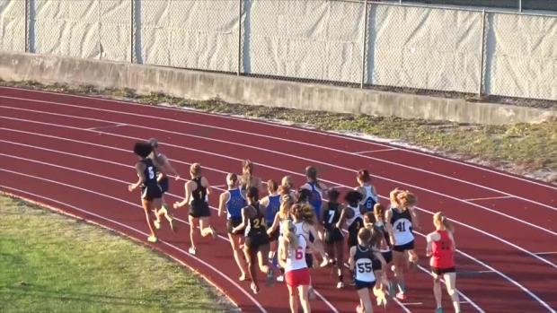 Girls 1600 Finals Section 1