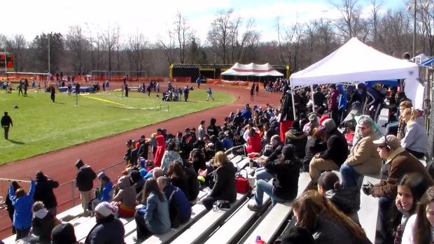 Boys 3x400 IM Hurdles Heat 2