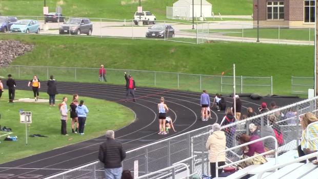Girls 400 Meter Dash - Section 1
