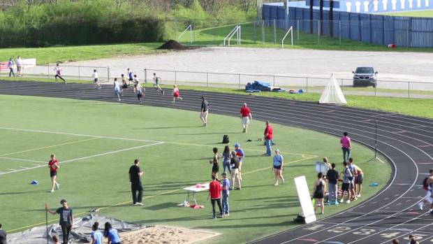 Boys 4x800 Relay Finals Section 1