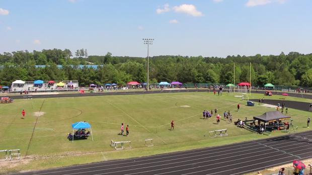 b 4x100 h02