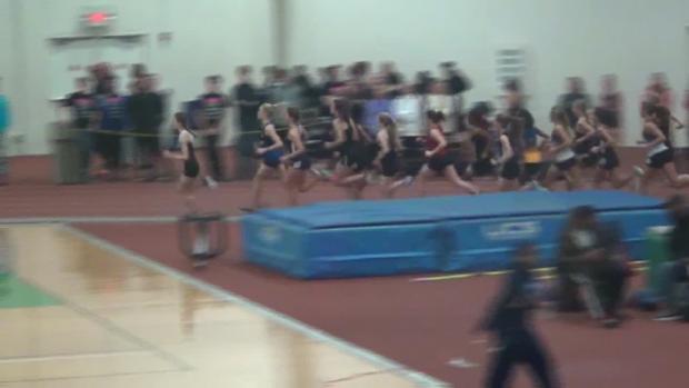 Girls 1600 Finals Section 2