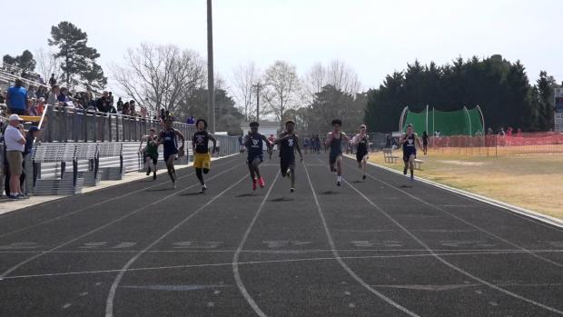 Boys 100m prelims, h1