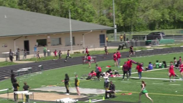 Varsity Girls 200 Finals Section 1