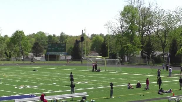 Varsity Girls 400 Finals Section 2