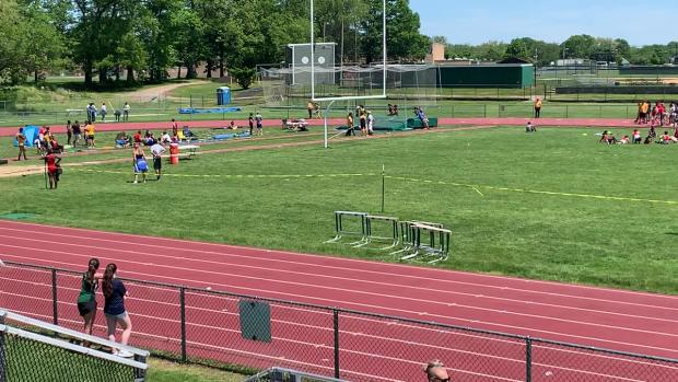 Sophomore Girls 200 Finals Section 5