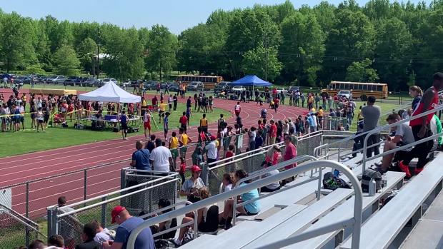 Freshman Boys 4x400 Relay Finals Section 1