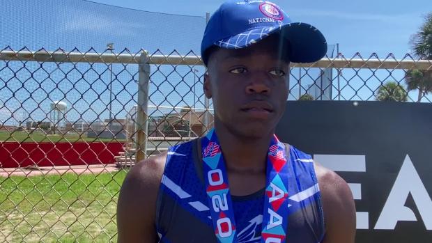 Michael Merrit Wins Boys' 12yo 200m