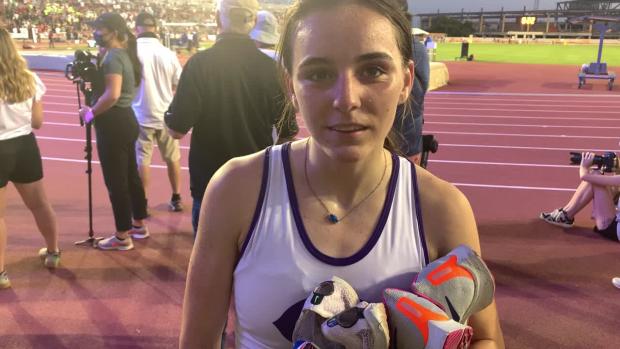 Breanna places 2nd in girls 4A 1600