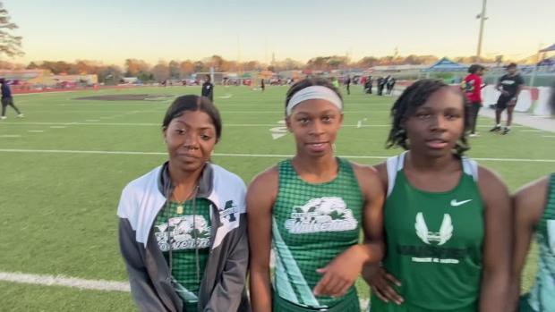 Mansfield’s girls win 400 relay! 49.81