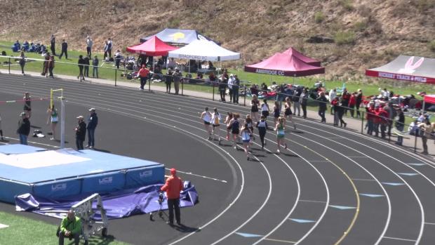 Girls 1600 Finals Section 2