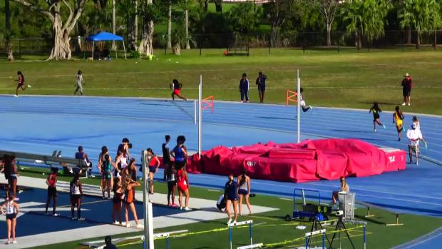 Girls 400 Finals Section 4