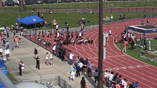 Varsity Boys 100 Prelims Heat 13
