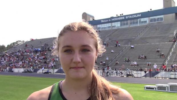 Girls 3A Discus Champ-Julia Lemon