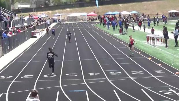 Girls 9-10 200 Heat 1