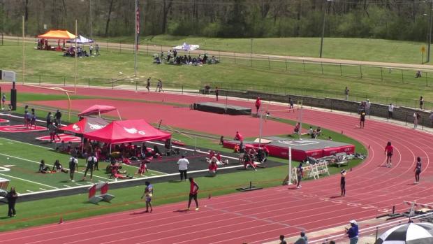 Boys 4x200 Relay Finals Section 1