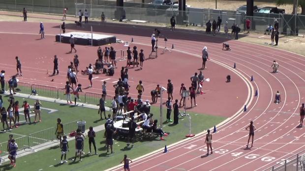 Girls 4x200 Relay Finals Section 2