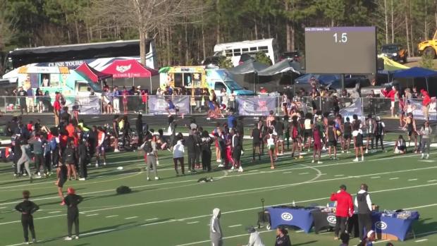 Girls 200 Finals Section 15