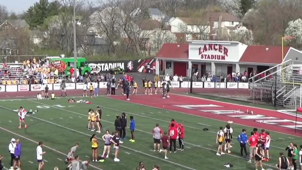 Girls 4x200 Relay Finals Section 3