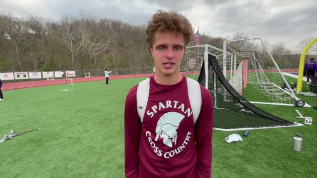 De Smet’s Poelker Closes 1600 Victory in 60 Seconds
