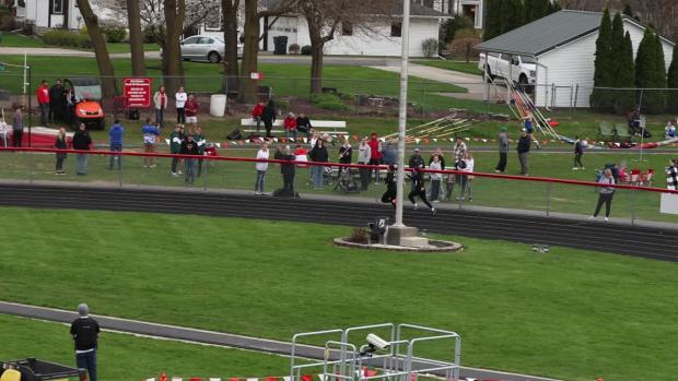 Girls 400 Finals Section 1