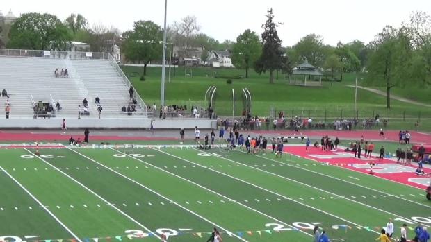 Boys 4x200 Relay Finals Section 2