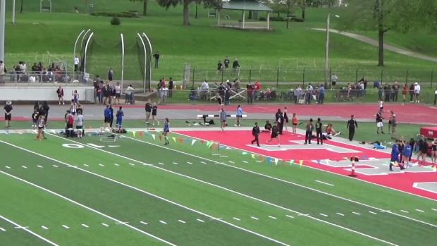 Girls 4x200 Relay Finals Section 2