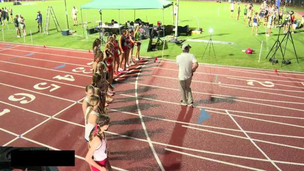 Girls 1600 Finals Section 4