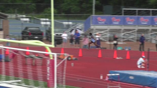 6A Boys 4x200 Relay Finals Section 1