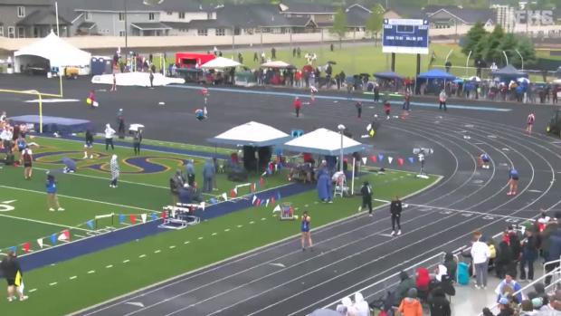 4A Girls 4x200 Relay Finals Section 1