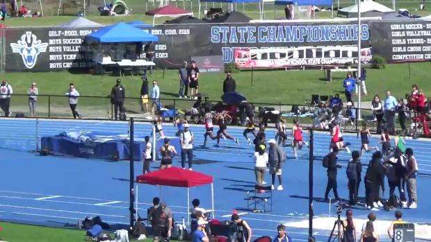 Girls 4x800 Relay Finals Section 1