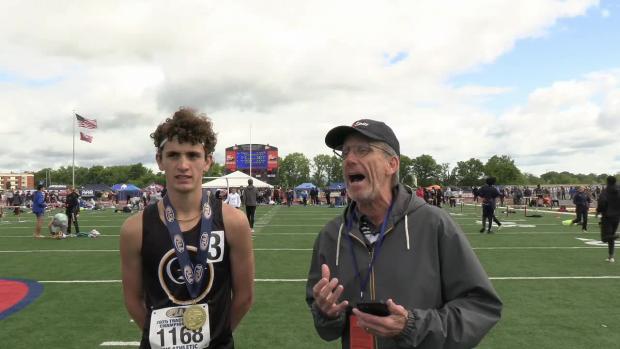 Jonah Montagnese AA 1600m