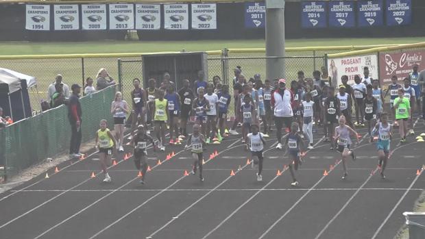 11 year old Girls 100 Prelims Heat 1