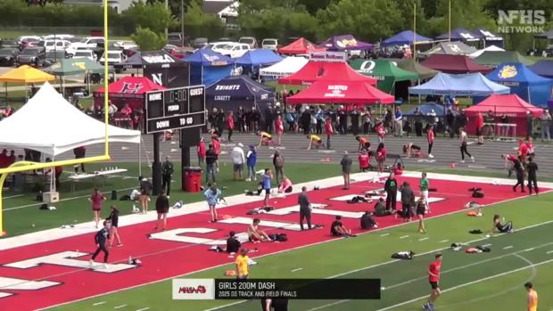 Division 3 Girls 200 Finals Section 1