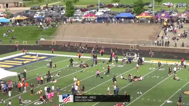 Division 4 Girls 200 Finals Section 1