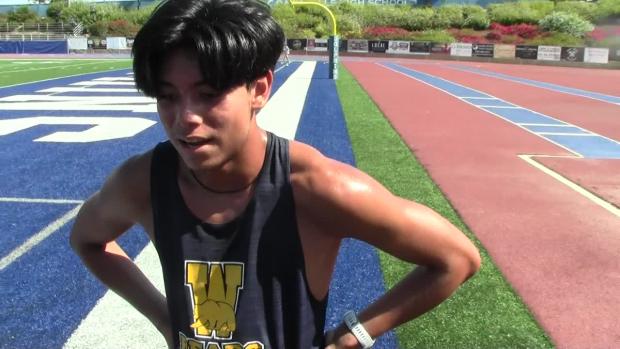 Andres Naranjo runs 15:45.40 and wins D1 Frosh. race