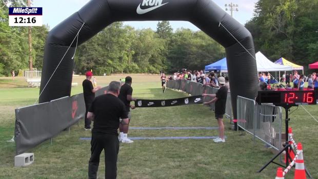 Middle School Mixed 1 Mile Finish - Run the Night