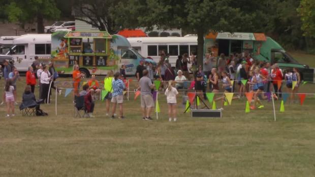 frosh soph girls reel (deluxe)