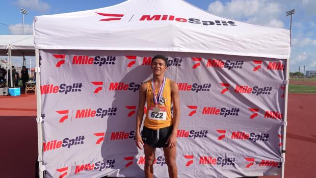 Standout freshman Jacob Cantu Wins 3A XC Regionals