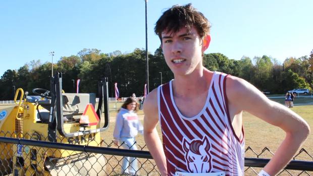 Craig Webb wins 3A title in 16:22