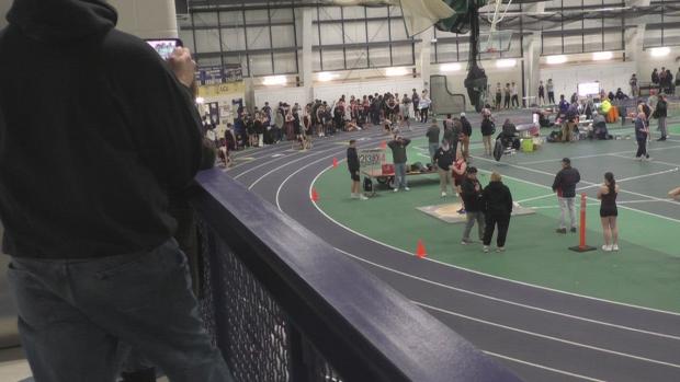 Senior Boys 200 Finals Section 2