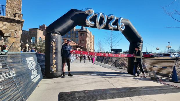 New Year's Day Champagne kids run