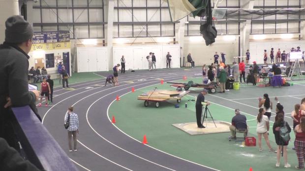 Open Girls 4x200 Relay Finals Section 1