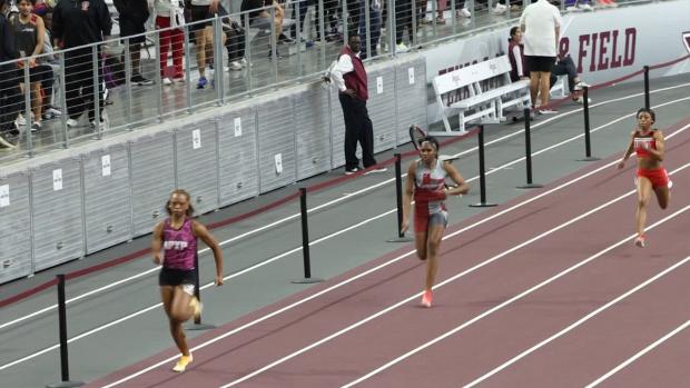 Girls 200 Finals Section 2