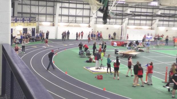 Open Girls Sprint Medley Relay Finals Section 1