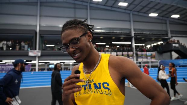 Tate Taylor Sets 300m National Record At VA Showcase