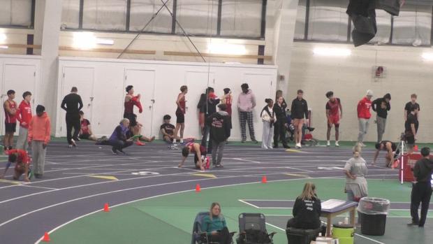 Senior Boys 200 Finals Section 4