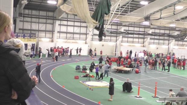 Open Girls 4x200 Relay Finals Section 1