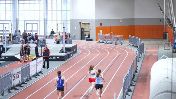 Girls 200 Prelims Heat 2