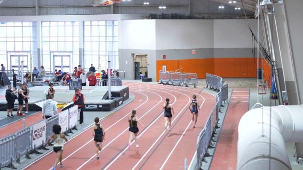 Girls 200 Prelims Heat 3